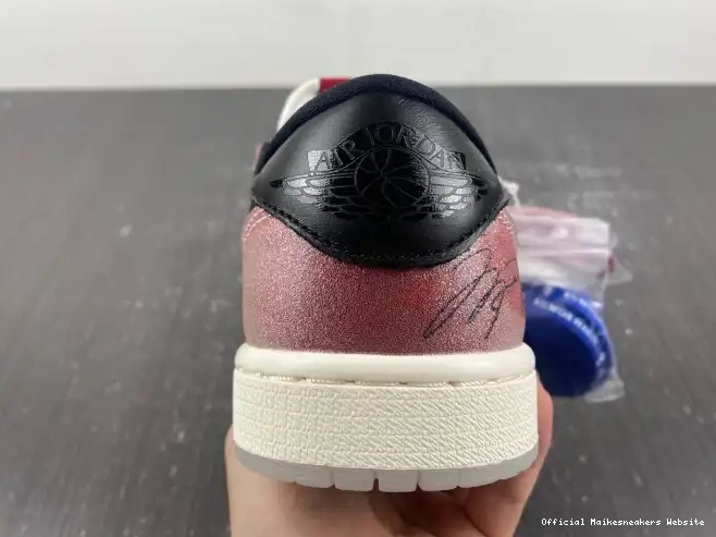 Official Maikesneakers JORDAN 'RED ROOM LOW FN0432-017 1 TROPHY X OG AIR BLACK' 0408